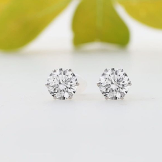 Zero Lab Grown Diamond Earrings - Classic & Chic