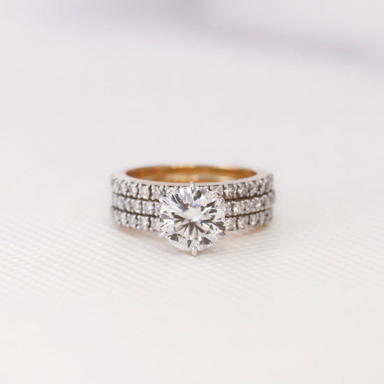 Classic Lab Grown Diamond Ring - Timeless & Elegant