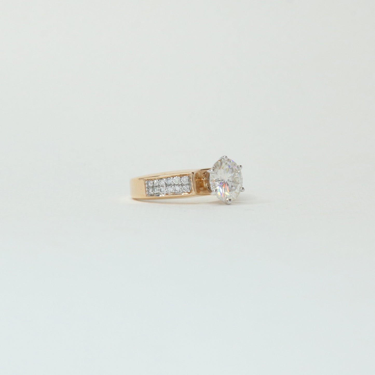 Wyatt 1.69ct Round Moissanite Ring