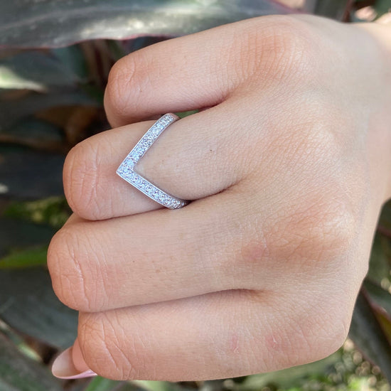 Cascade Lab Grown Diamond RIng - Fiona Diamonds - Fiona Diamonds