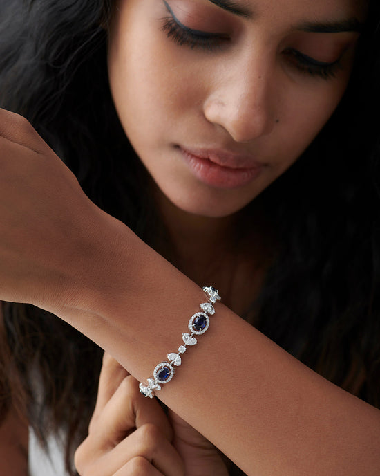 Halcyon Lab Diamond Bracelet - Fiona Diamonds