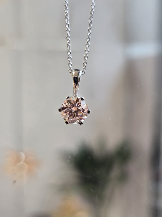 Xanthe Lab Grown Diamond Pendant – Elegant, Unique, Sustainable