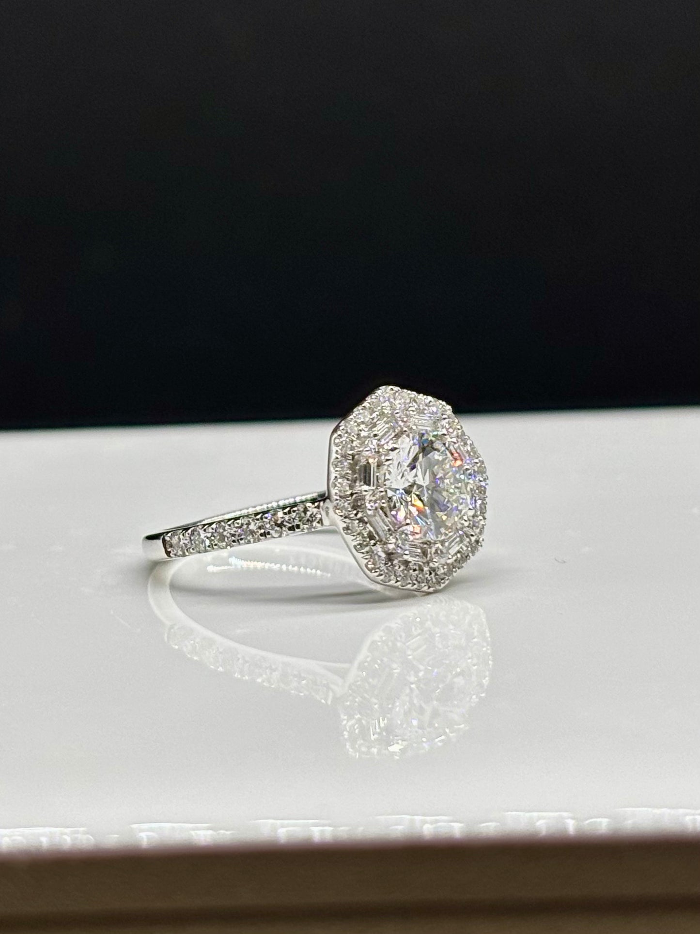 Elan Lab Grown Diamond Ring - Stylish & Radiant