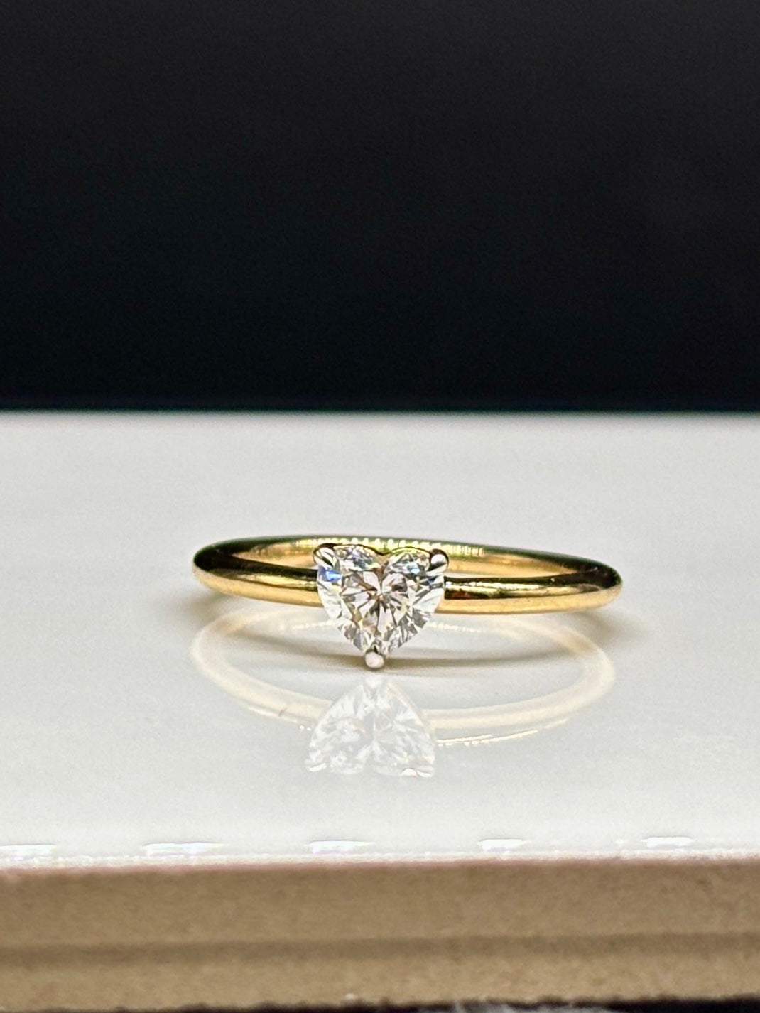 Splendor Lab Grown Diamond Ring - Luxurious & Classic