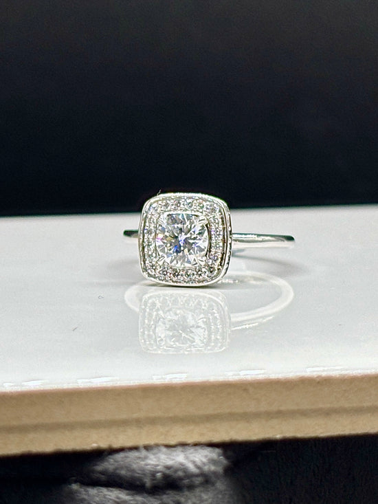 Radiance Lab Grown Diamond Ring - Sparkling & Elegant