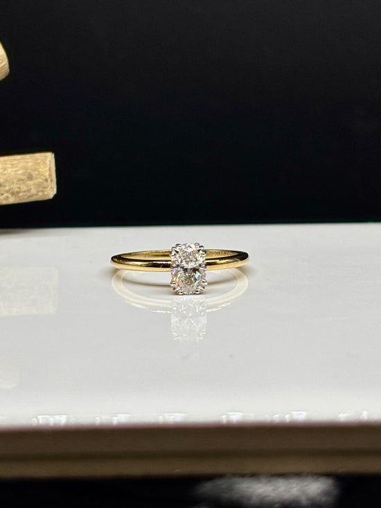 Exquisite Lab Grown Diamond Ring - Opulent & Stylish