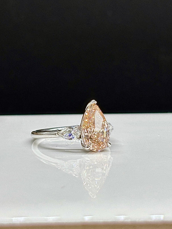 Majesty Lab Grown Diamond Ring - Opulent & Elegant