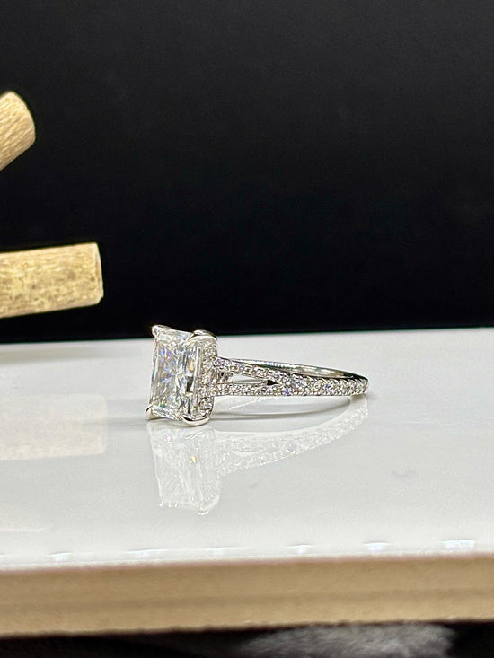 Fantasy Lab Grown Diamond Ring - Radiant & Chic