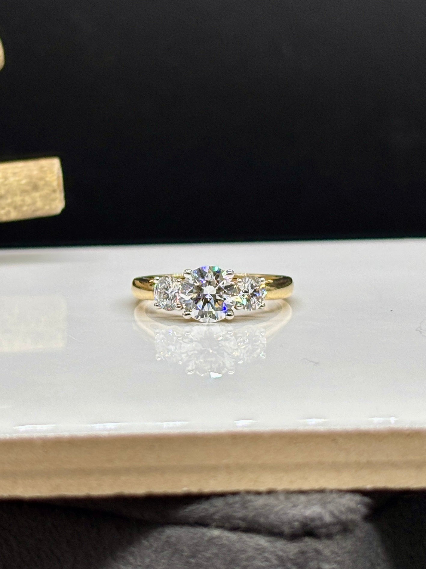 Illuminated Lab Grown Diamond Ring - Radiant & Stylish