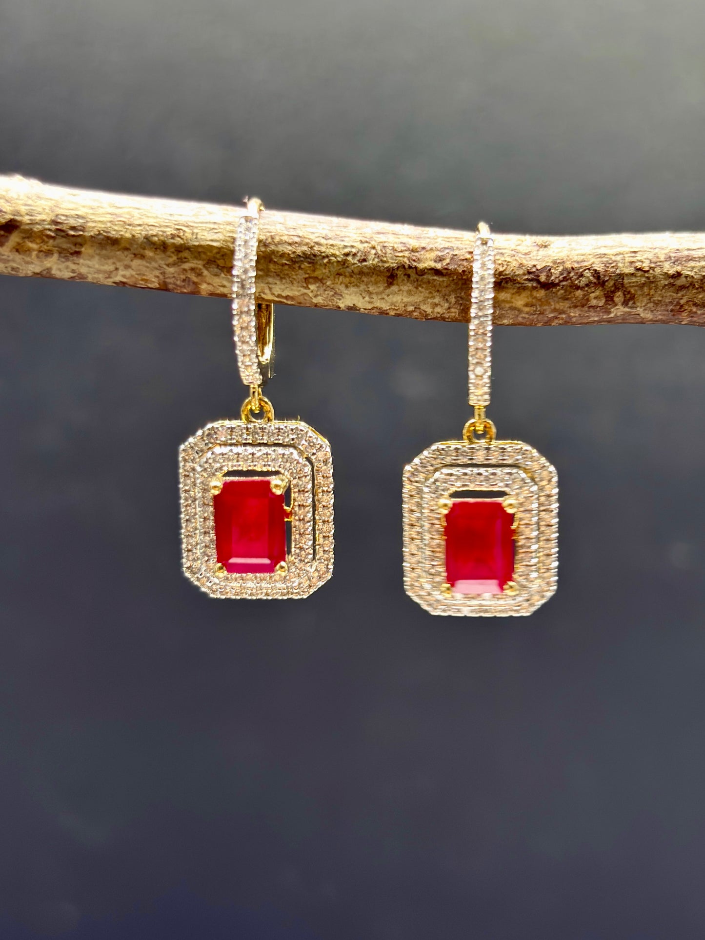 Klon Lab Grown Diamond Earrings - Modern & Radiant