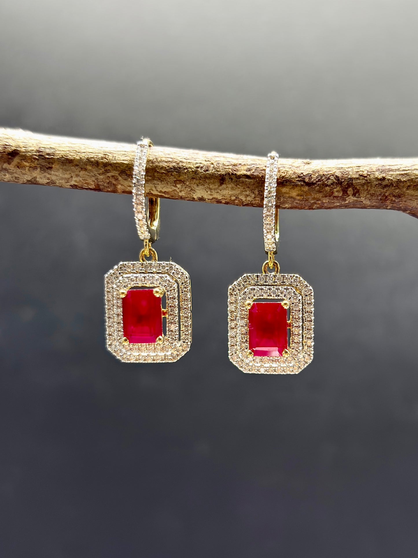 Klon Lab Grown Diamond Earrings - Modern & Radiant