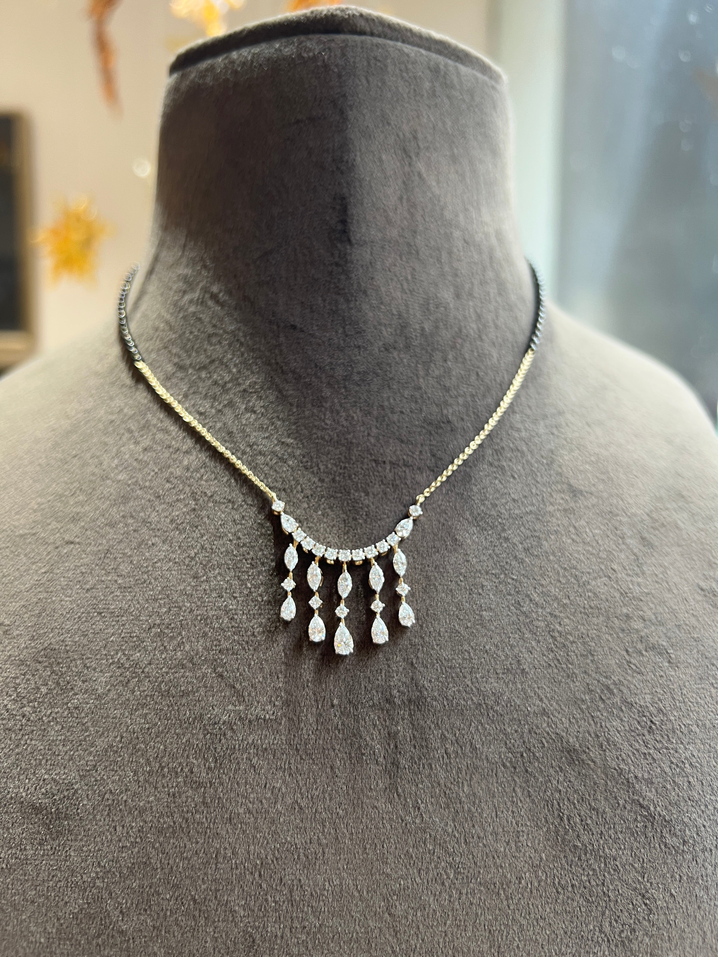 Aarura Lab Diamond Mangalsutra