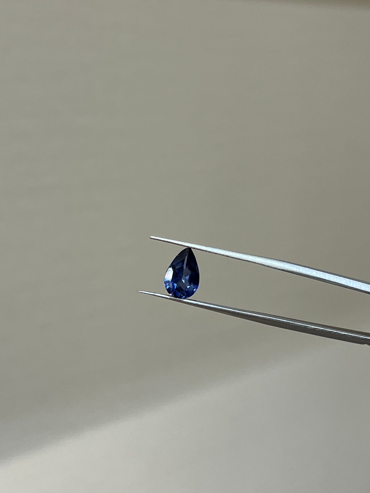 Lab Grown Light blue sapphire Pear Shape 2.08ct | Exquisite Gemstones - Fiona Diamonds - Fiona Diamonds