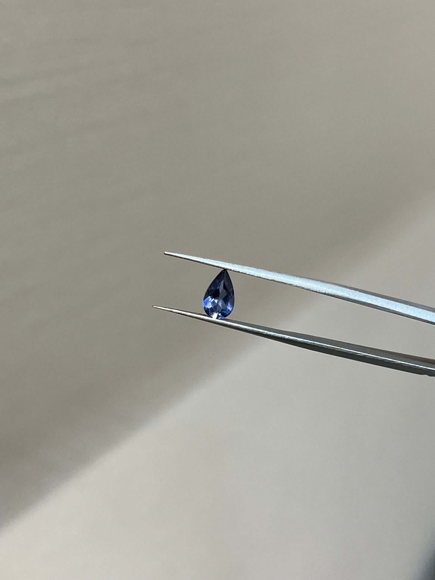 Lab Grown Light blue sapphire Pear Shape 1.02ct | Exquisite Gemstones - Fiona Diamonds - Fiona Diamonds