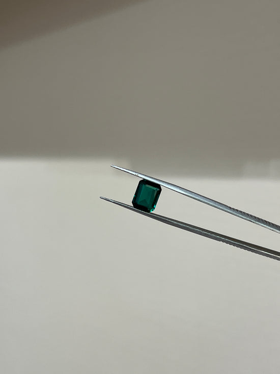 Lab Grown Zambian Emerald Emerald Shape 2.74ct | Exquisite Gemstones - Fiona Diamonds - Fiona Diamonds