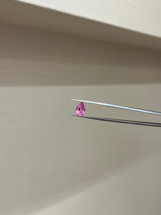 Lab Grown Pink sapphire Pear Shape 2.58ct | Exquisite Gemstones - Fiona Diamonds - Fiona Diamonds