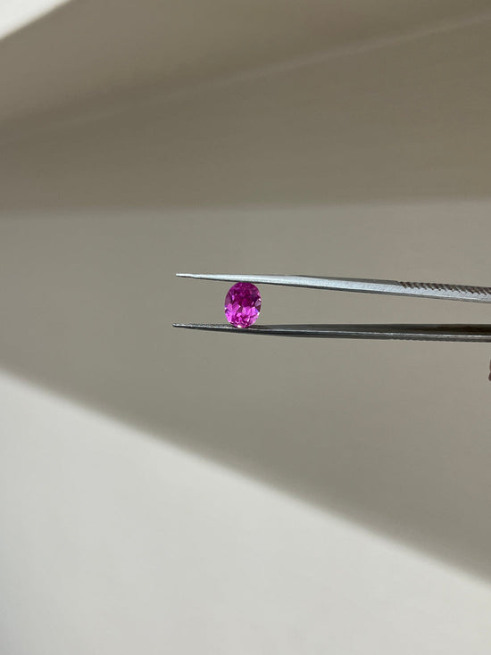 Lab Grown Pink sapphire Oval Shape 3.82ct | Exquisite Gemstones