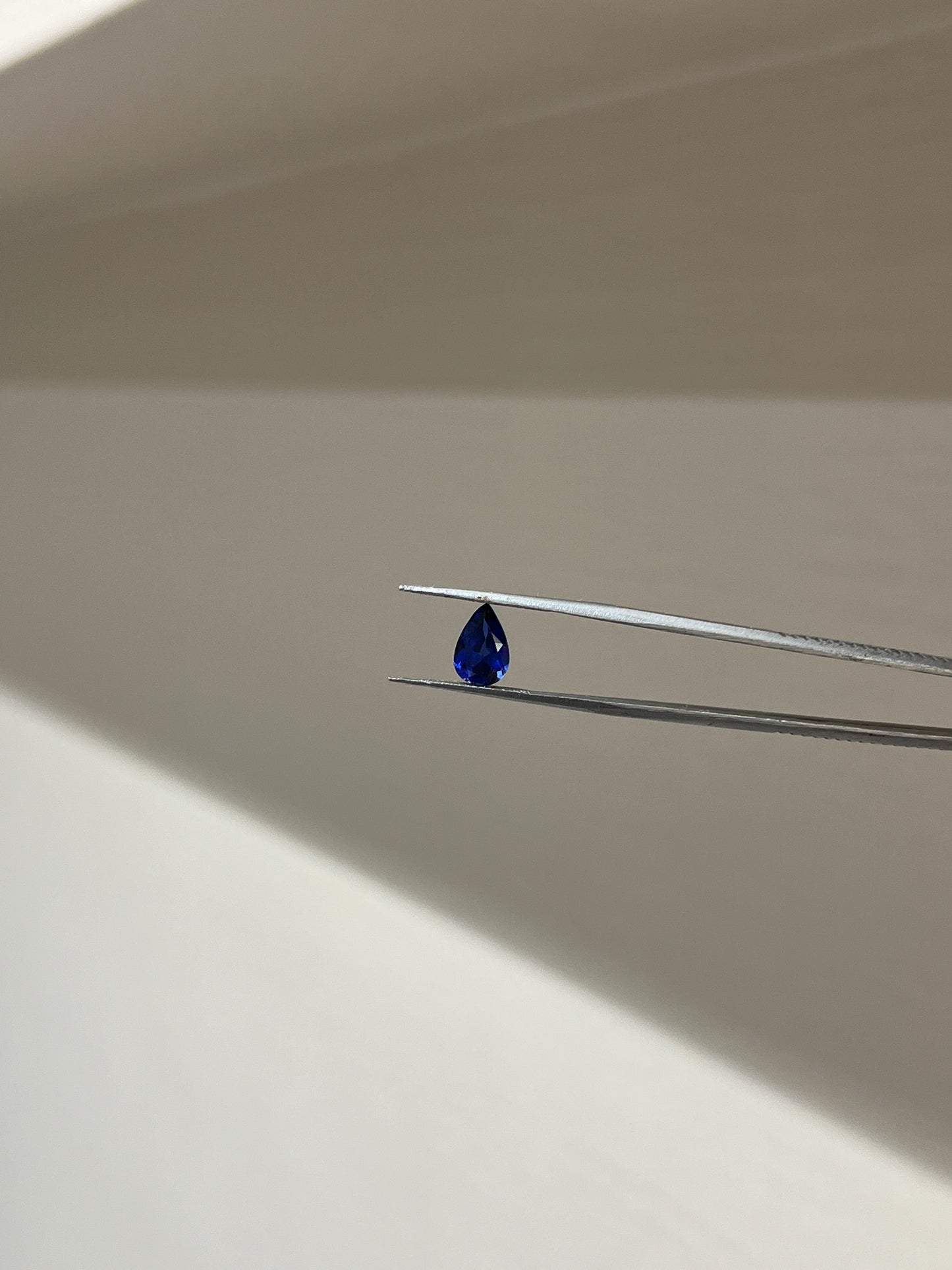 Lab Grown deep blue sapphire pear Shape 1.85ct | Exquisite Gemstones - Fiona Diamonds - Fiona Diamonds