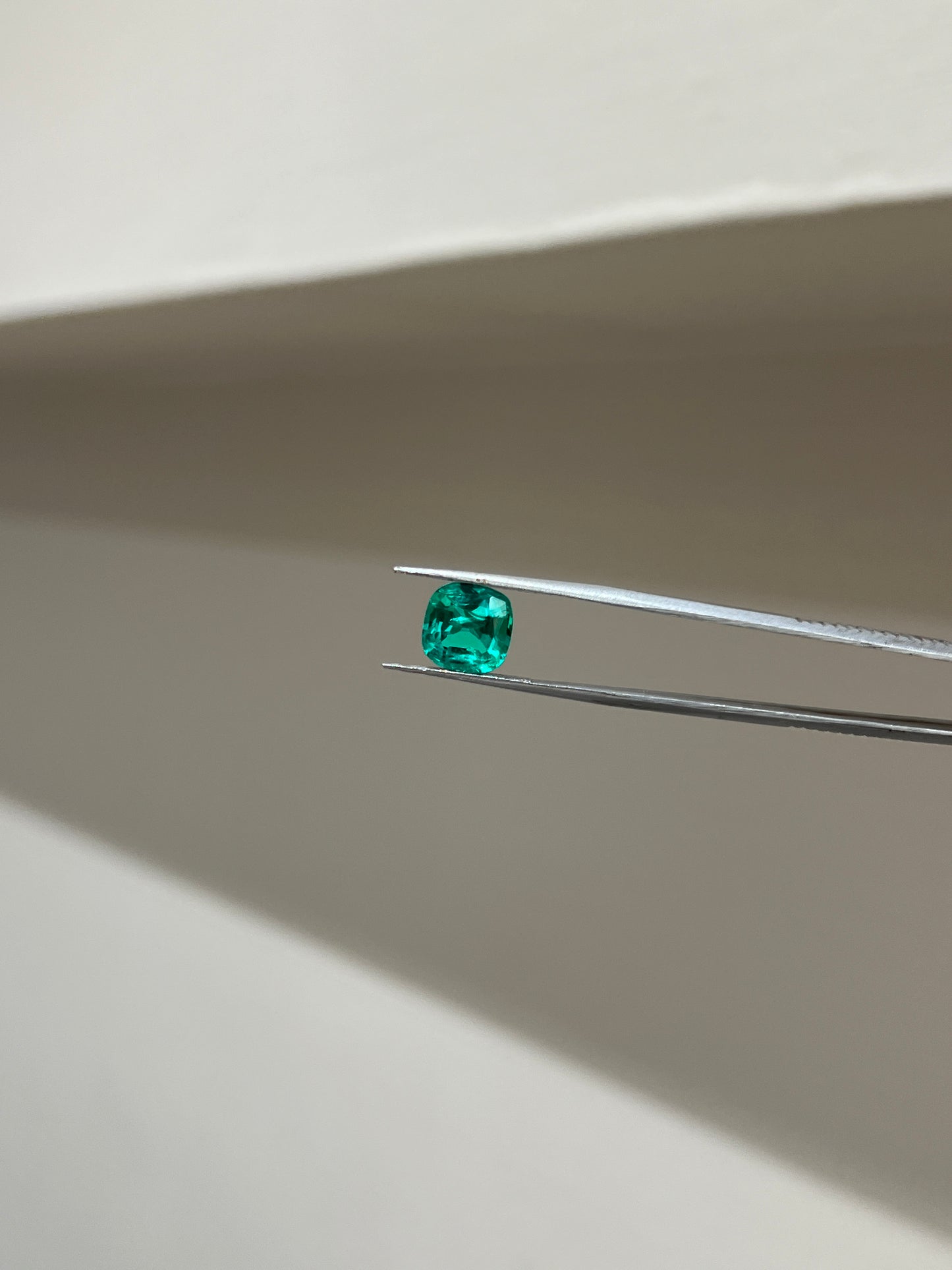 Lab Grown Colombian Emerald Cusion Shape 3.08ct | Exquisite Gemstones - Fiona Diamonds - Fiona Diamonds