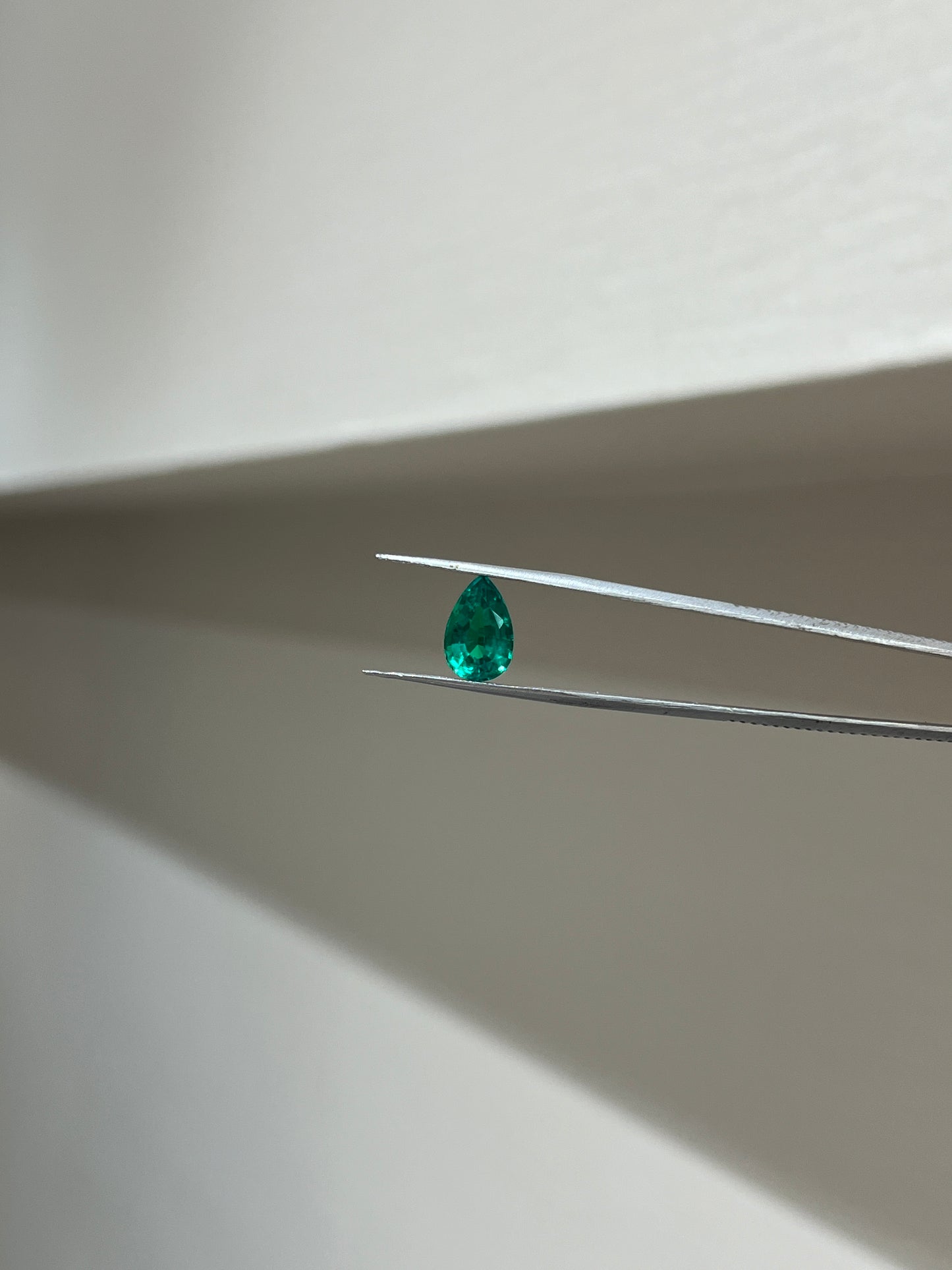 Lab Grown Colombian Emerald Pear Shape 3.15ct | Exquisite Gemstones - Fiona Diamonds - Fiona Diamonds