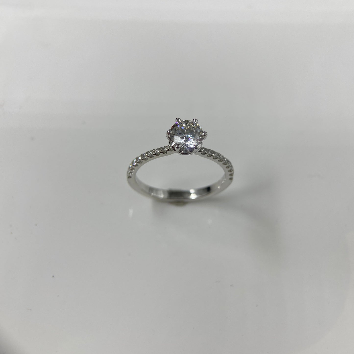 Voltaflare Lab Diamond Ring - Radiant & Classic