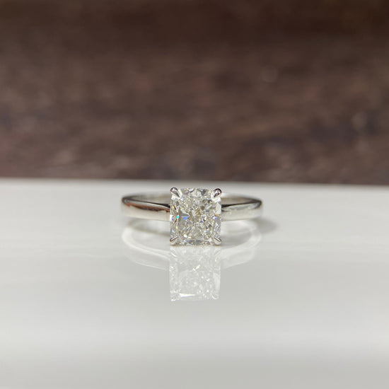 Lustrosa 2ct Lab Grown Diamond Ring - Lustrous Elegance