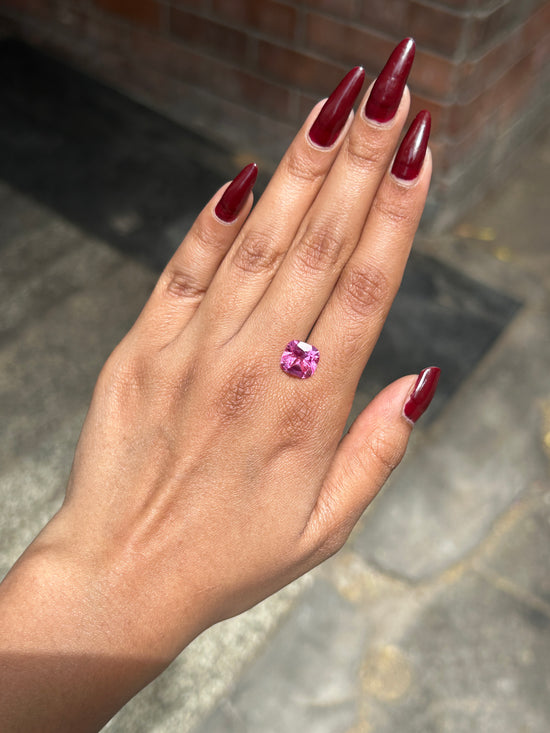 Lab Grown Pink sapphire Cusion Shape 4.19ct | Exquisite Gemstones - Fiona Diamonds - Fiona Diamonds