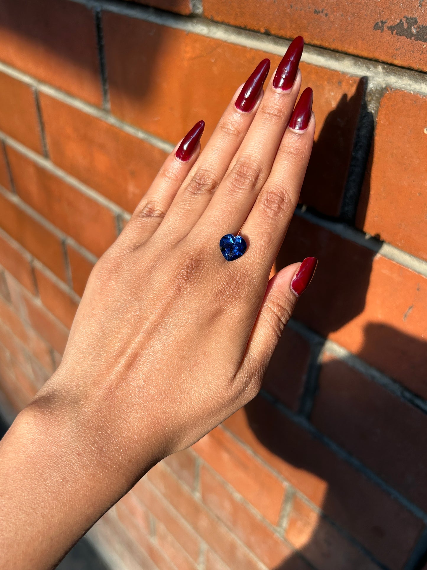 Lab Grown deep blue sapphire heart Shape 4.93ct | Exquisite Gemstones - Fiona Diamonds - Fiona Diamonds