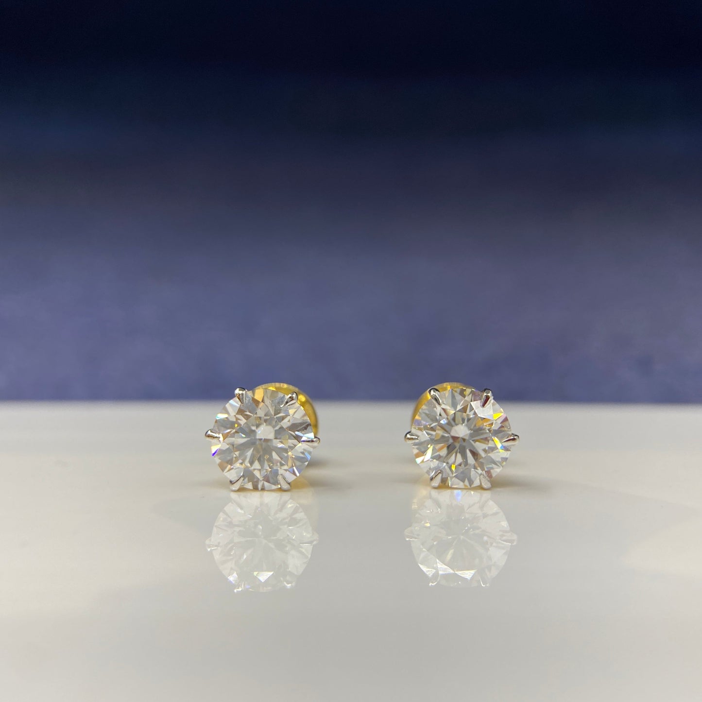 Lucio 2.5ct Lab Grown Diamond Earrings - Luxurious Brilliance