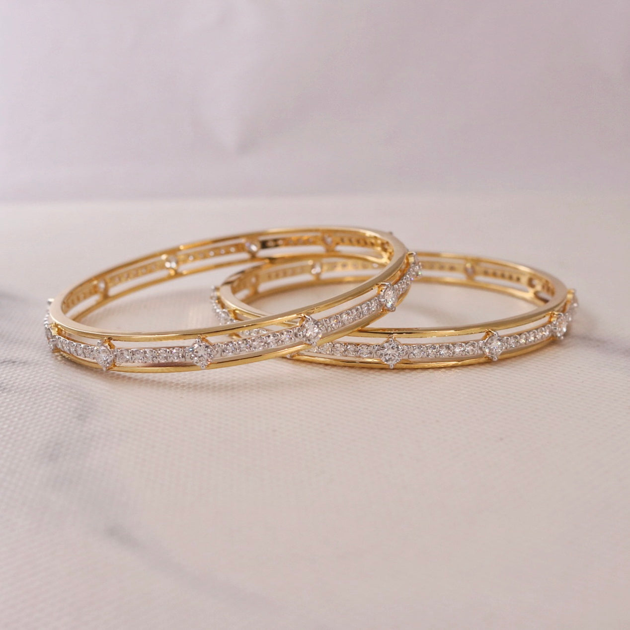 Acress Kada Lab Diamond Bangle