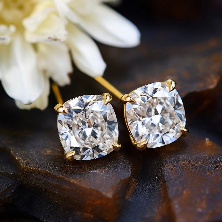 Goldsmiths 9ct White Gold Cushion Cut Cubic Zirconia Stud Earrings  5.58.8059 | Goldsmiths