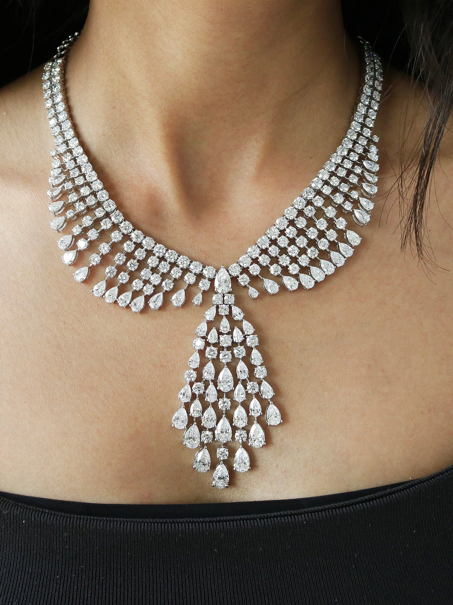 Ulsan Lab Grown Diamond Necklace - Chic & Eco-Friendly