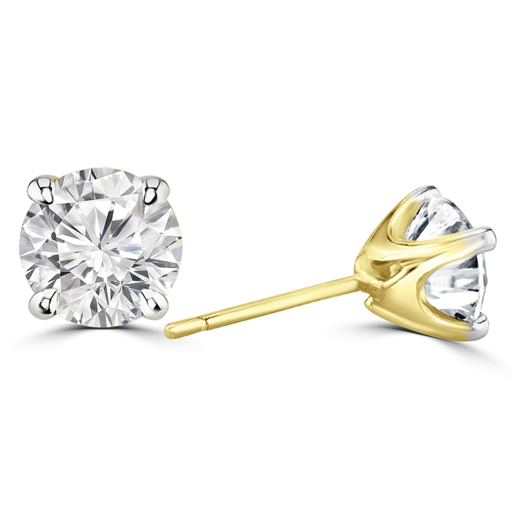 Joyalukkas 18k (750) Yellow Gold and Solitaire Stud Earrings for Girls :  Amazon.in: Jewellery